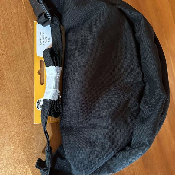 JanSport Fifth Ave fanny waist pack 2,5L *NEW - Picture 3 of 4